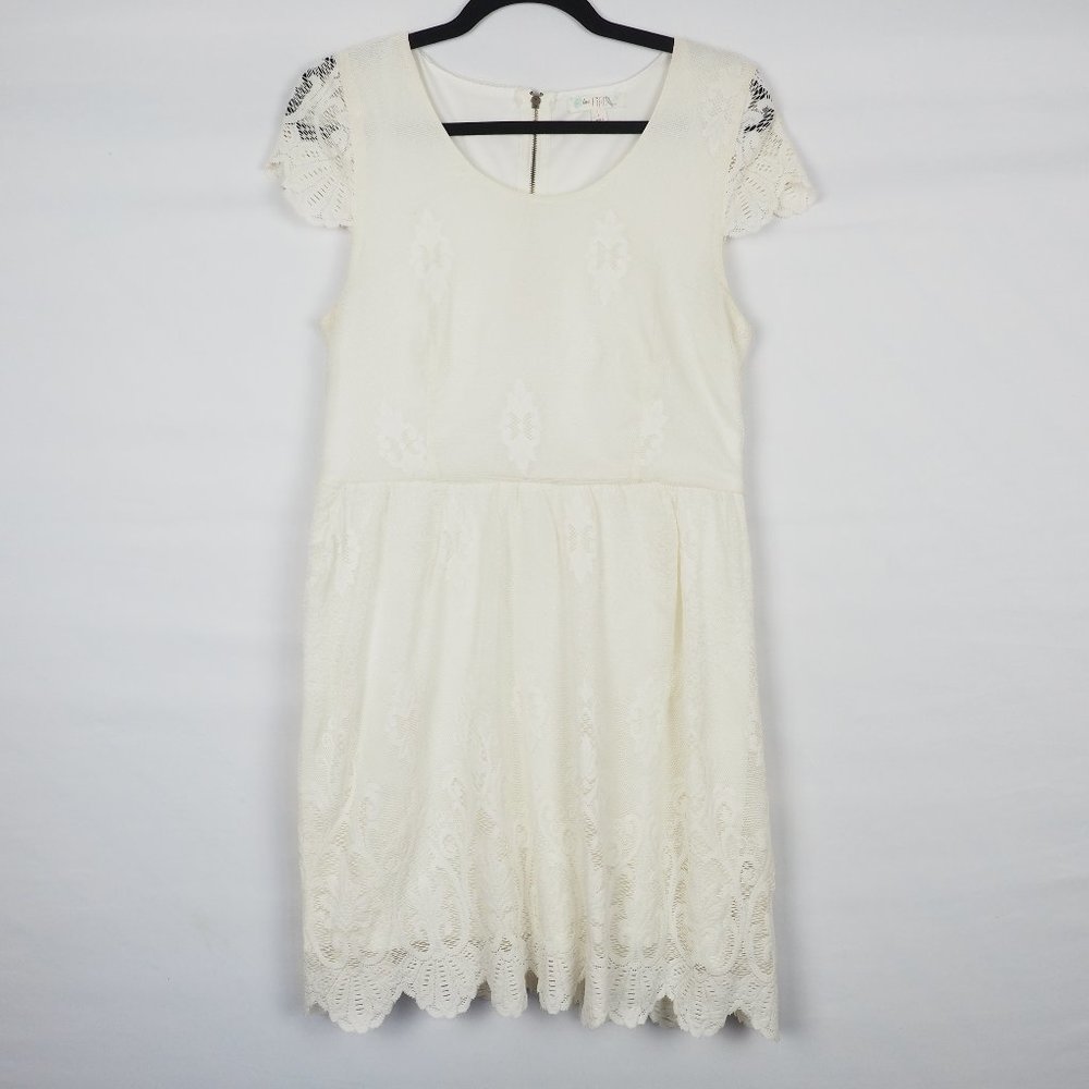 Love Fire Lace Short Sleeve Dress Cream L